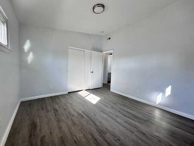 Building Photo - Aragona Village-Single Family Home