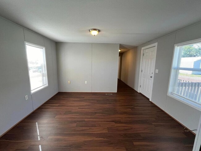 Building Photo - 3510 N 9th St