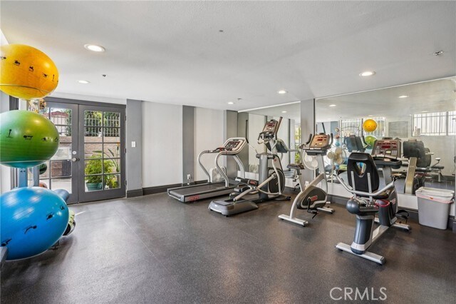 Building Photo - 11162 Camarillo St