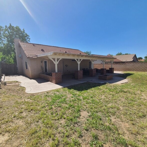Building Photo - 42810 Fanchon Ave