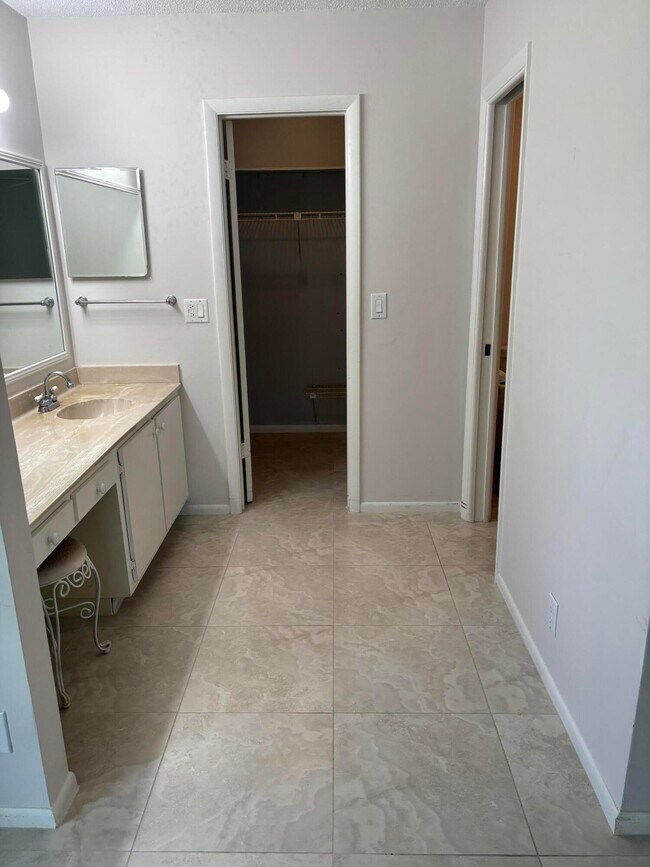 Building Photo - 20975 Covington Dr