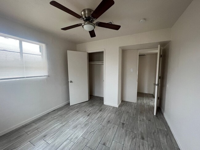 Building Photo - Bright & Comfortable Living in Prime Phoenix Location