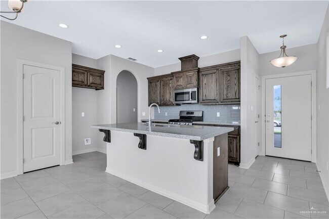 Building Photo - 2402 Augustin Ct