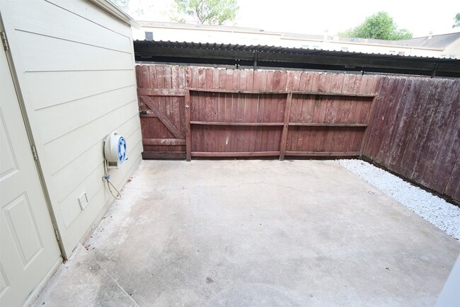 Building Photo - 850 Threadneedle St