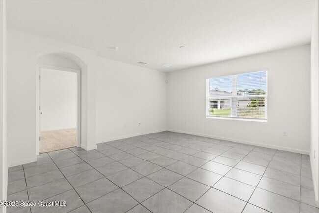 Building Photo - 2158 Jupiter Blvd SW