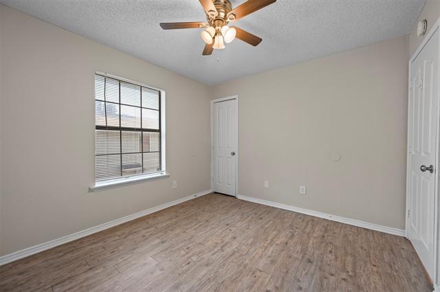 Building Photo - 4927 Miller Ave