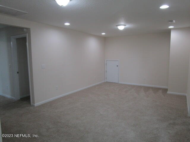 Building Photo - 742 Northside Dr S