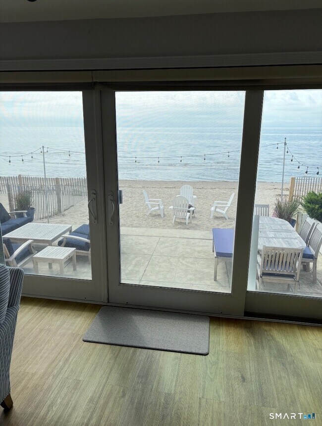 Building Photo - 1895 Fairfield Beach Rd