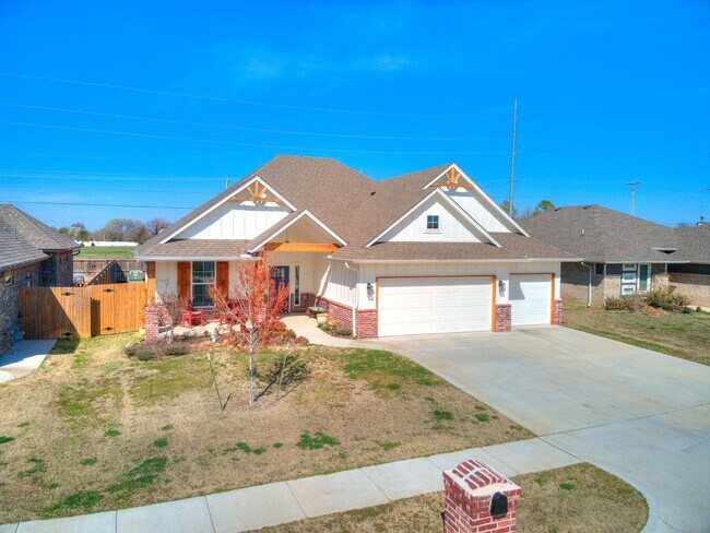 Building Photo - 1713 Reid Pryor Rd