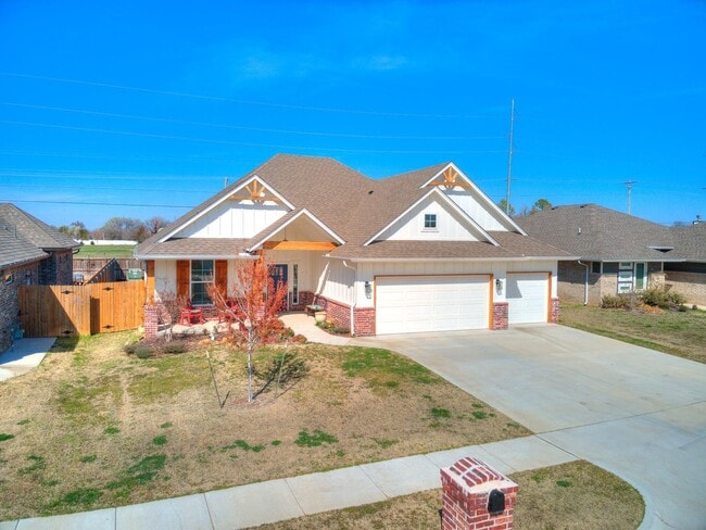 Building Photo - Beautiful 4 Bed 2 Bath Home in Norman