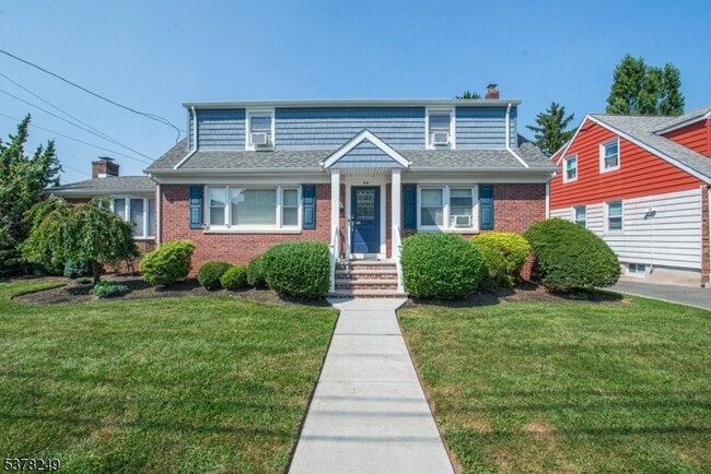Primary Photo - 44 Gless Ave