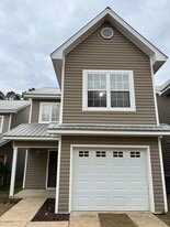 Building Photo - 140 Coral Ln