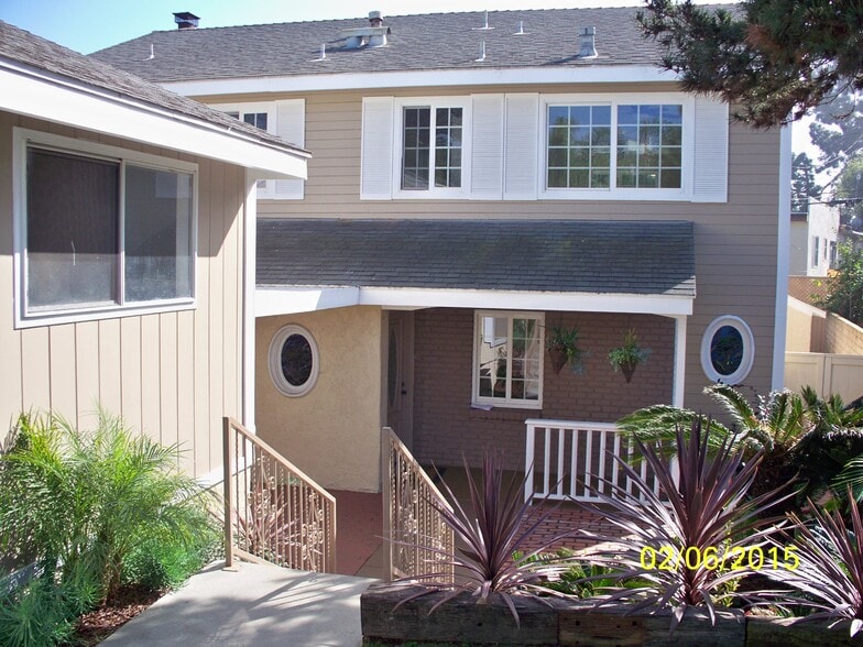 Building Photo - 7830 W 83rd St