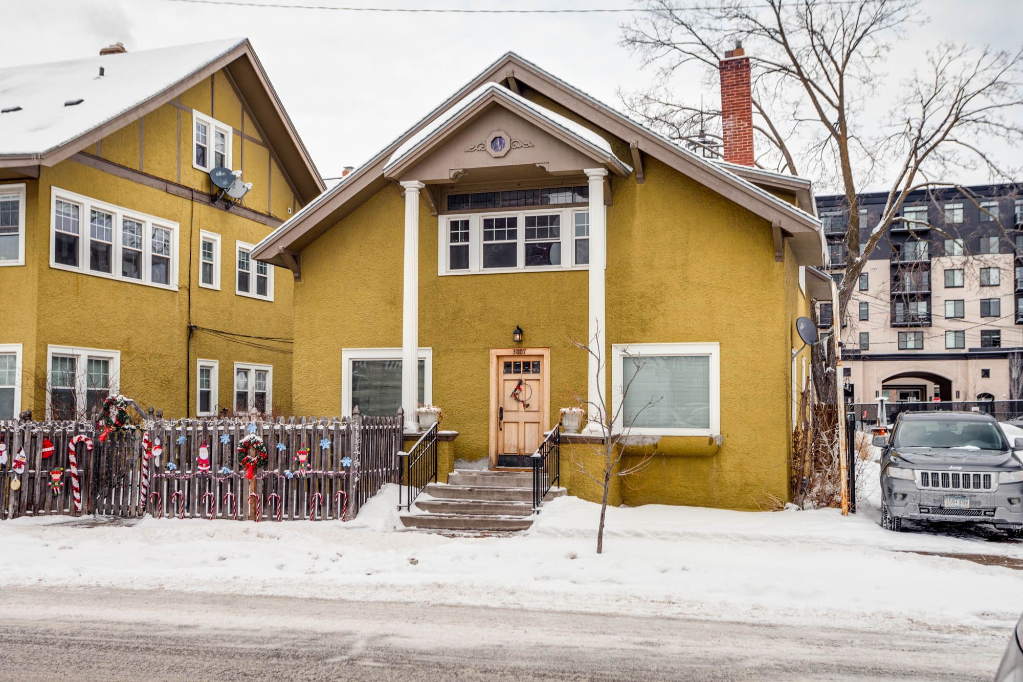 Building Photo - 3007 Irving Ave S