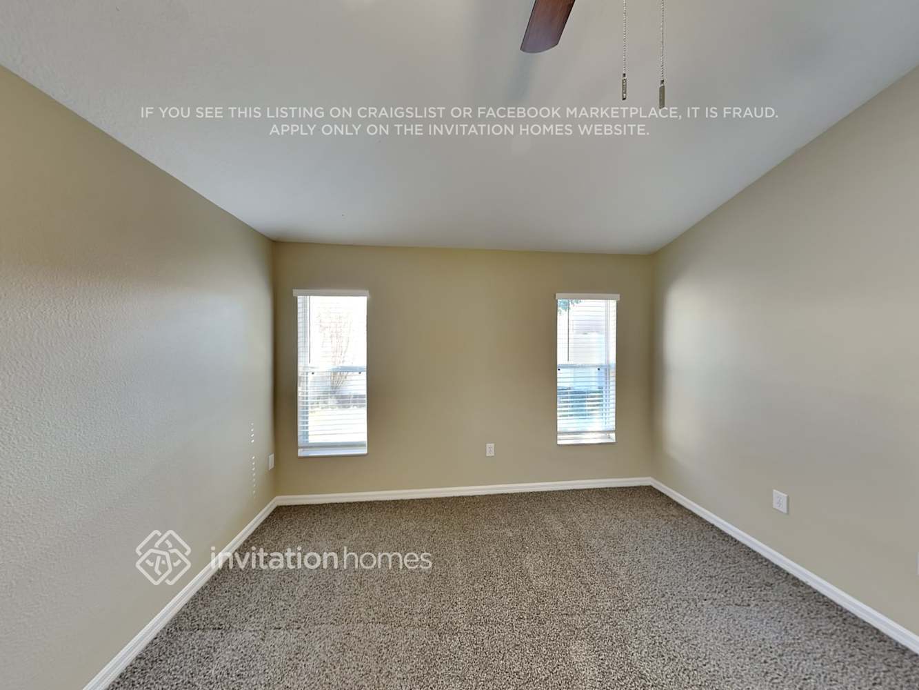Building Photo - 453 Stone Briar Dr