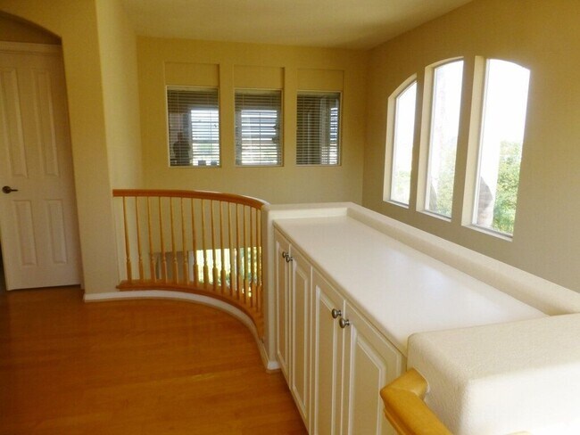 Building Photo - 7275 Surfbird Cir
