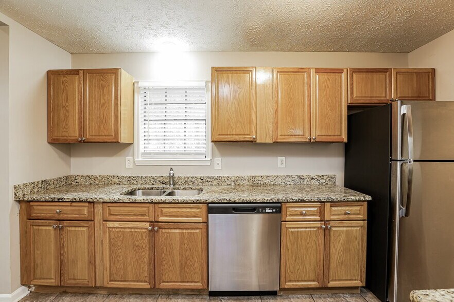 Building Photo - 4114 Red Laurel Way SW