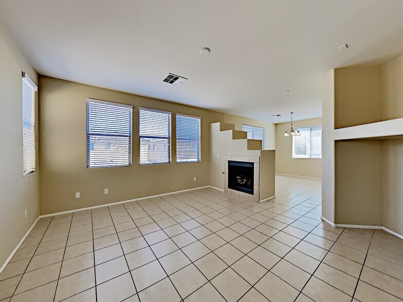 Building Photo - 632 Mauna Kea Pl