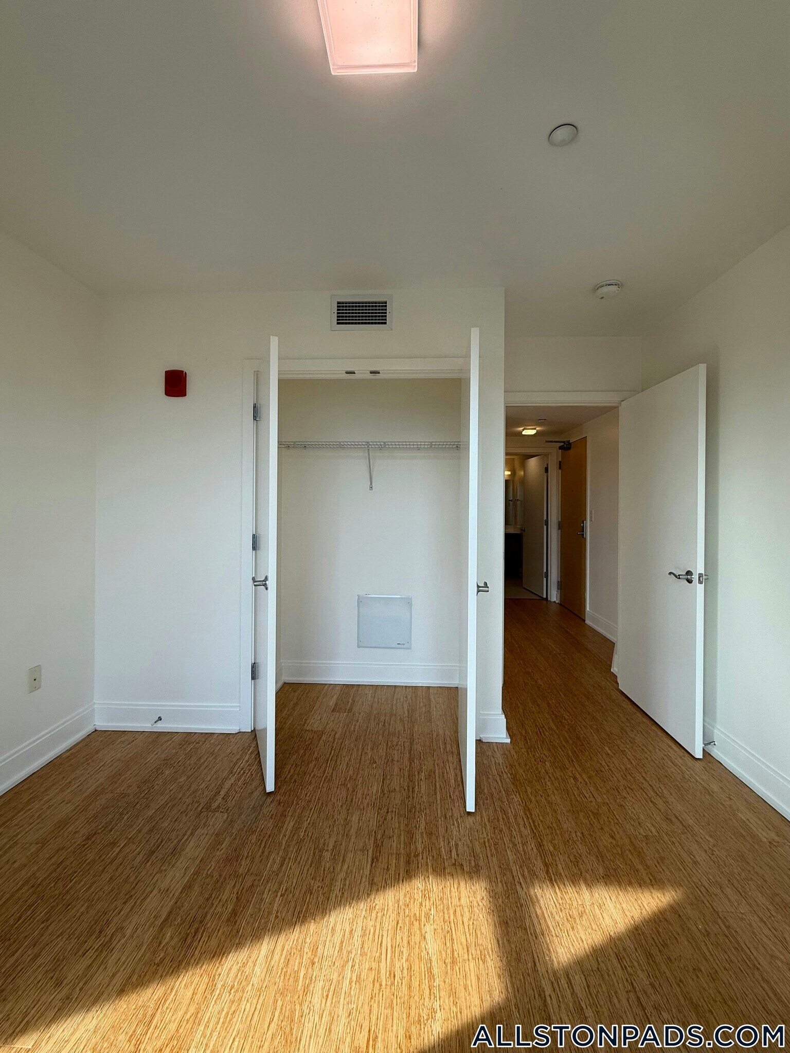 Building Photo - 40 Malvern St