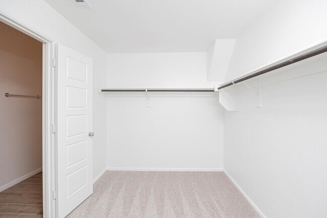 Building Photo - 105 Corcovado Ave