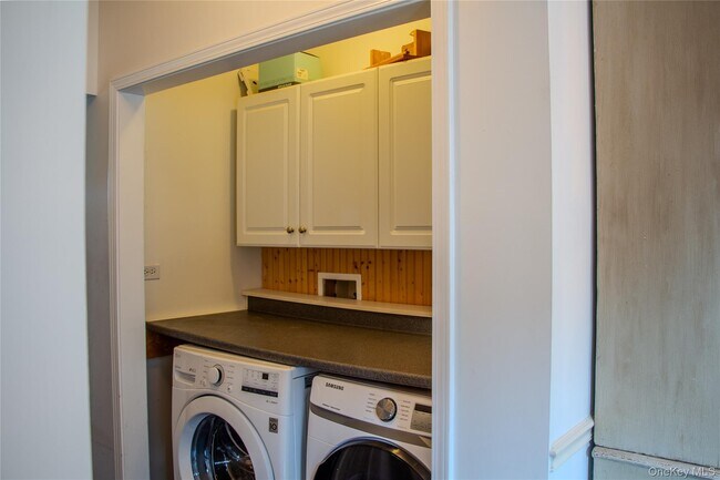 Building Photo - 14 Ledge Rock Ct