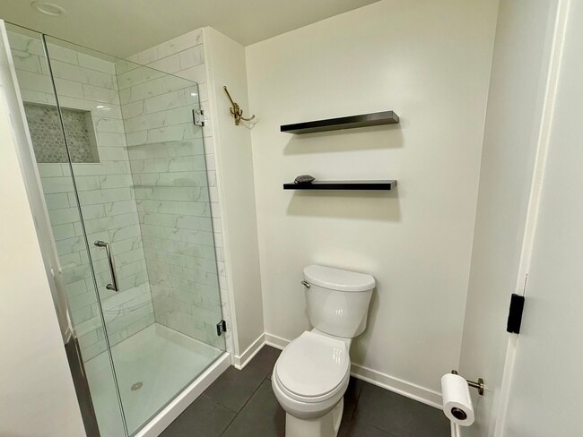 Building Photo - 4700 Teonia Woods Dr