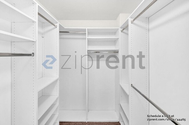 Building Photo - 37551 Deville St