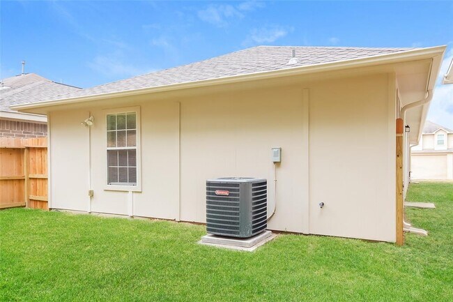 Building Photo - 15443 Bammel Fields Ct