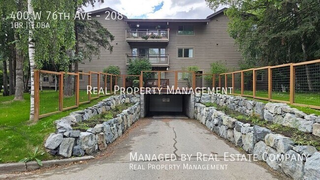 Building Photo - 400 W 76th Ave