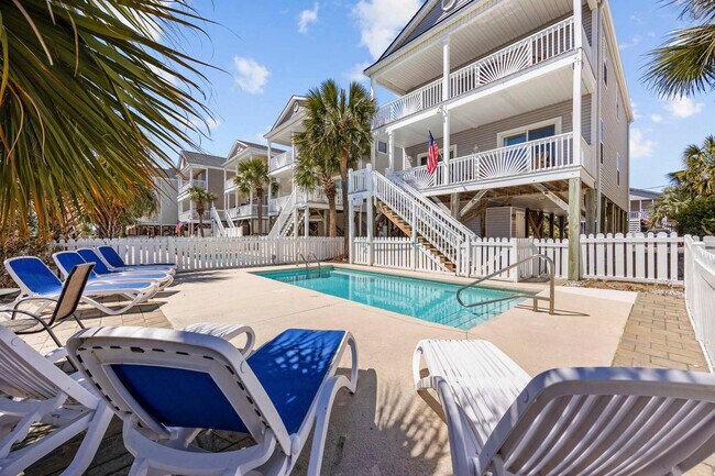 Building Photo - 111B S Yaupon Dr