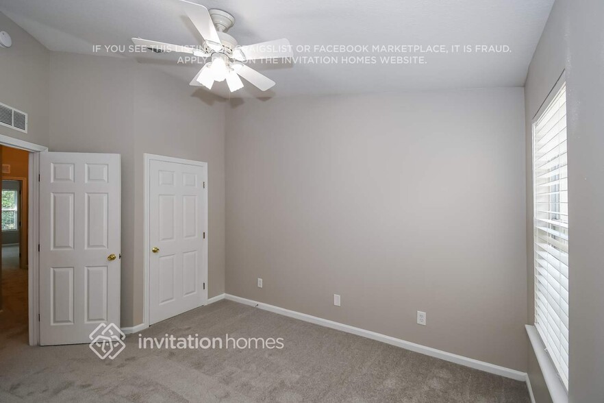Building Photo - 7542 Scarlet Ibis Ln