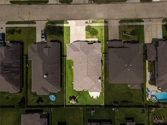 Building Photo - 16226 Amber Brown Dr