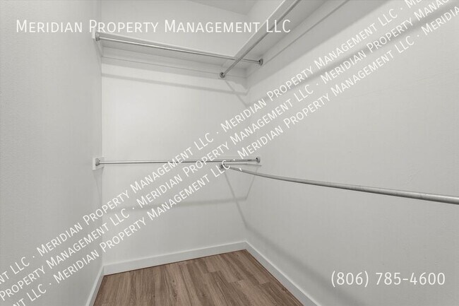 Building Photo - 5738 Lehigh St