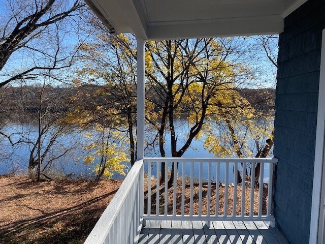 Building Photo - 86 Margin St