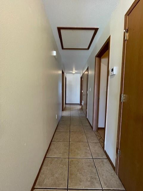 Building Photo - 426 E Asher Ct