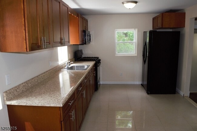 Building Photo - 55 NJ-23