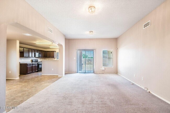 Building Photo - 14272 Lasso Rock Dr