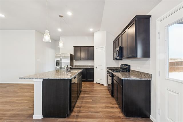 Building Photo - 1421 Avalon Ct