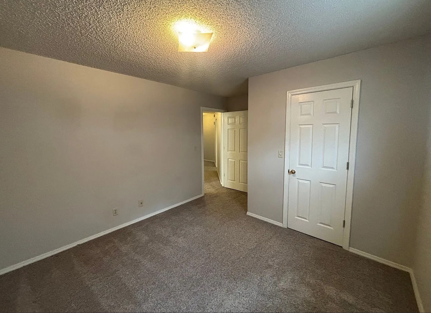 Building Photo - 507 B Camellia Dr.