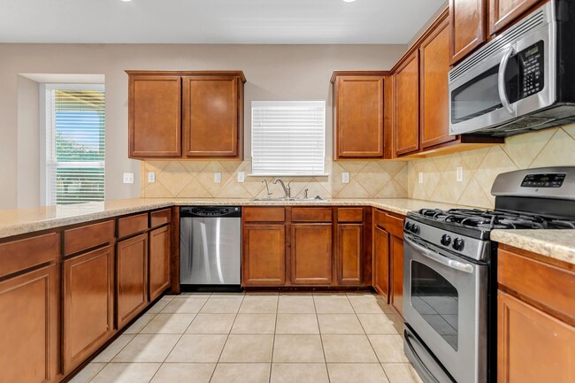 Building Photo - Alamo Ranch