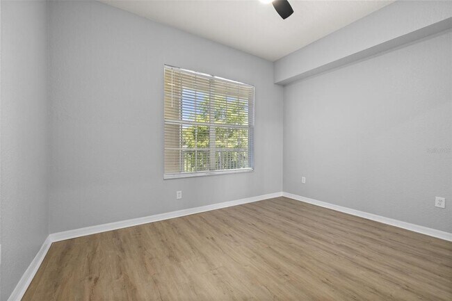 Building Photo - 855 Blue Sage St