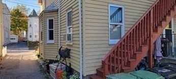Building Photo - 21 Olney St