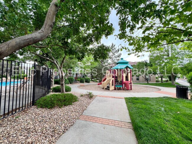 Building Photo - Stunning Saddle Rock East Townhouse | 2 BD + Loft | 2.5 BA | 2-Car Garage