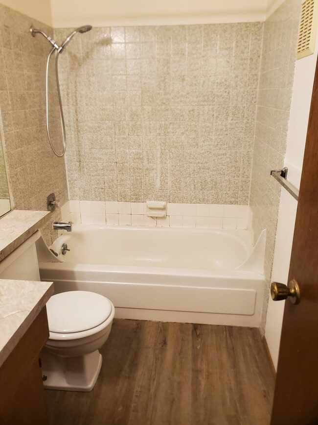 Building Photo - 2671 Woodstone Pl