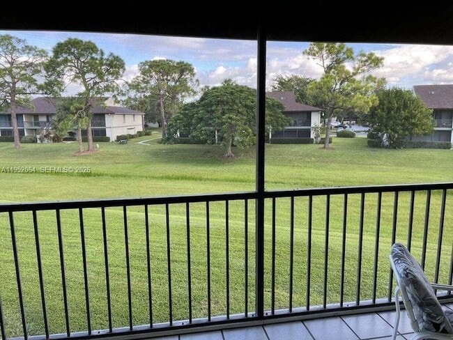 Building Photo - 6327 Chasewood Dr