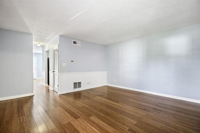 Building Photo - 536 Granite Ridge Pl