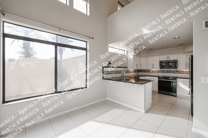 Building Photo - 7400 E Gainey Club Dr