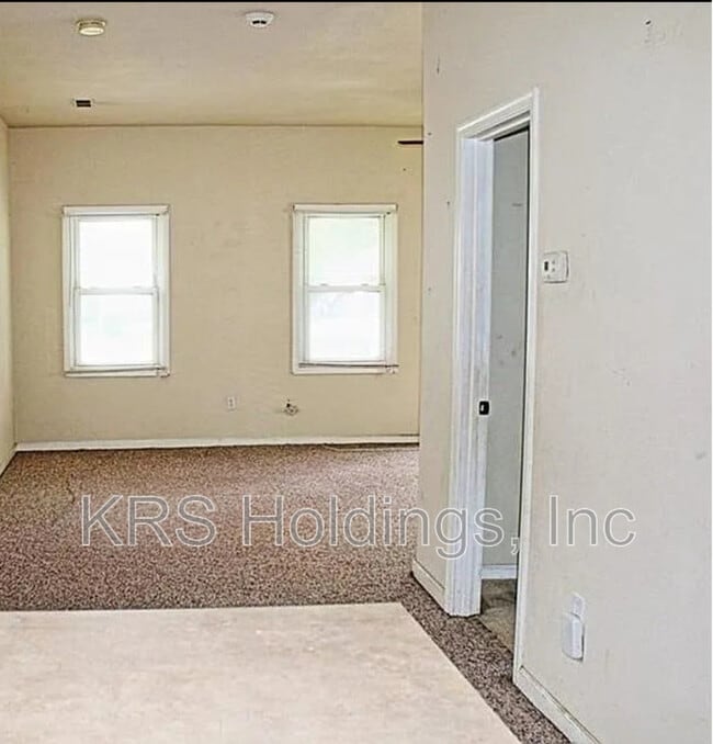 Building Photo - 1130 Commerce Ave