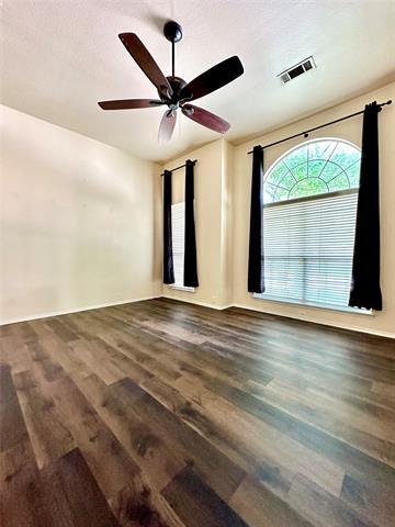 Building Photo - 2837 Del Largo Way