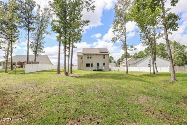 Building Photo - 304 Windward Landing